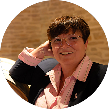 Karine, die Weinexpertin Chanzy